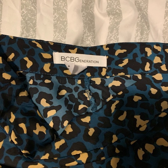 Green leopard print silk midi skirt - Picture 2 of 2